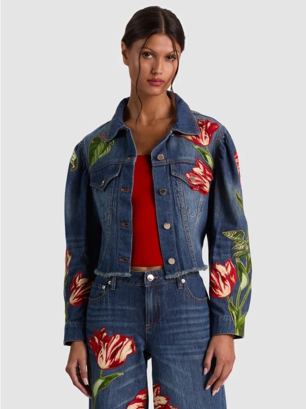 Alice + Olivia ELIJAH EMBROIDERED DENIM JACKET - Freyja Blue/Soft Tulip